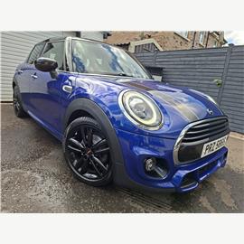 2019 MINI COOPER SPORT 1.5