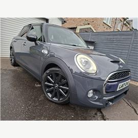 2017 MINI COOPER SD 2.0